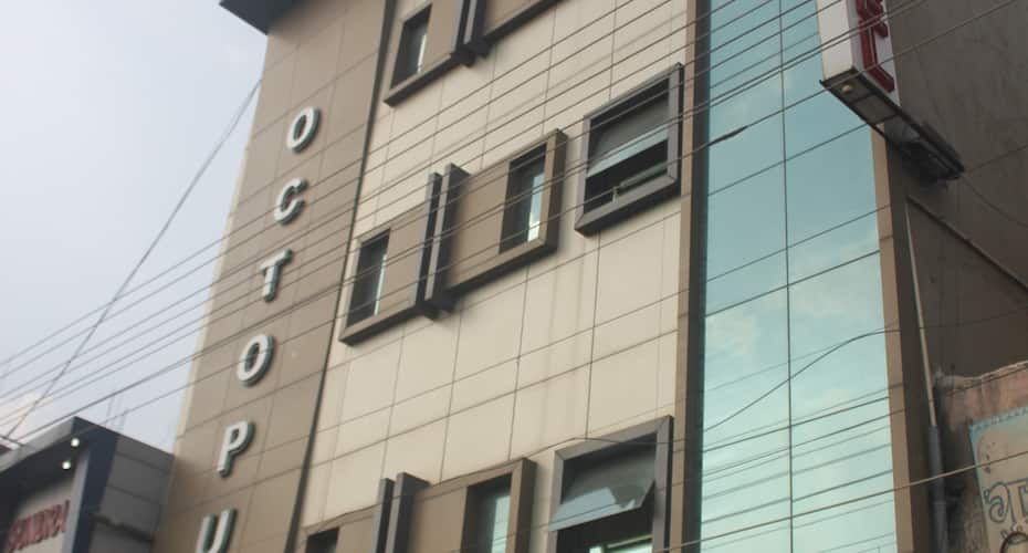 Hotel Octopus Inn, Raipur 1
